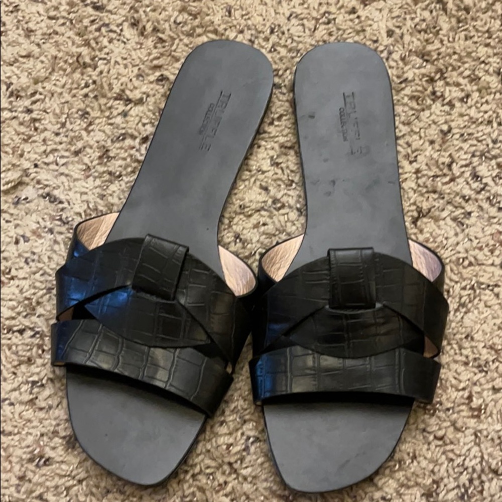 Black sandals